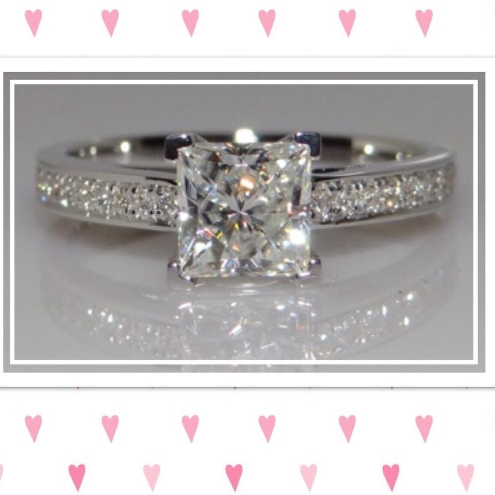 WHITE SAPPHIRE ENGAGEMENT RING NEW SIZE 7 NEW - Picture 4 of 13